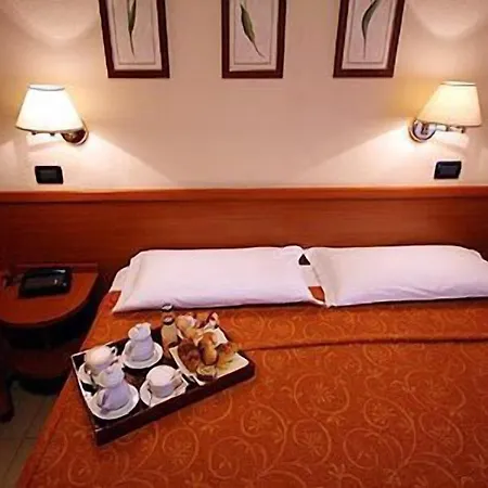 Valmarina Hotel 3*