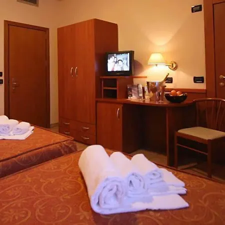 Hotel Valmarina 3*