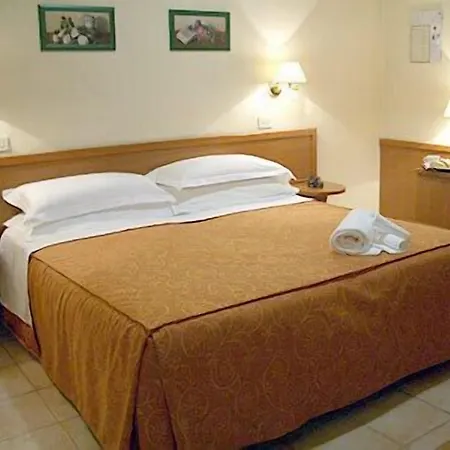 Valmarina Hotel 3*