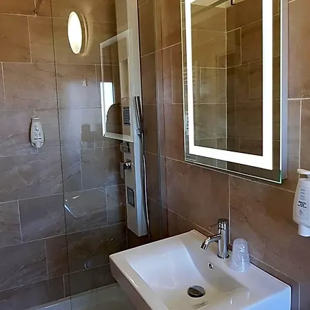 Hotel Valmarina 3*