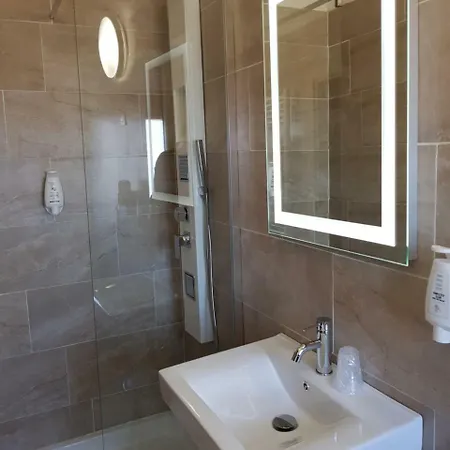 Hotel Valmarina Calenzano